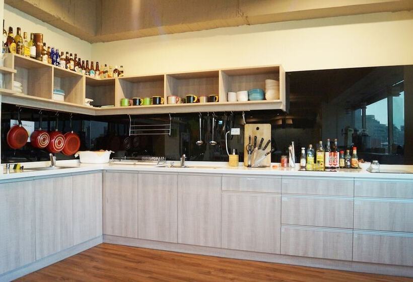 اتاق استاندارد, Tripgg Hostel
