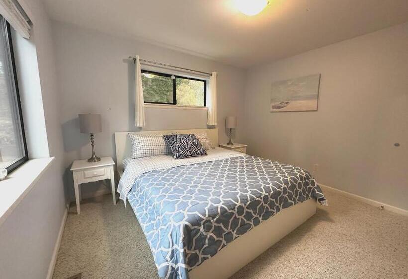 Standard Triple Room with Terrace, Green Garden