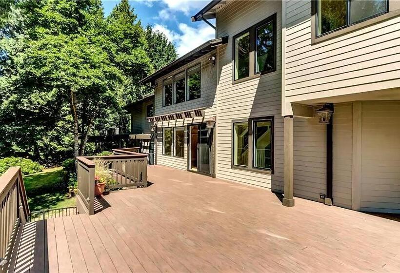 Standard Triple Room with Terrace, Green Garden