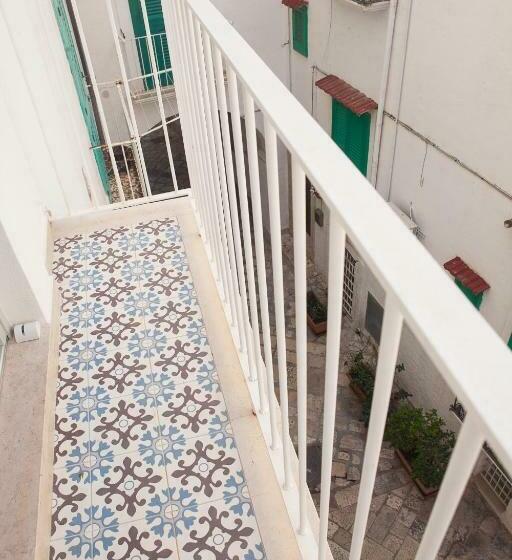اتاق لوکس با بالکن, Nerea   Apulian Suite And Rooms