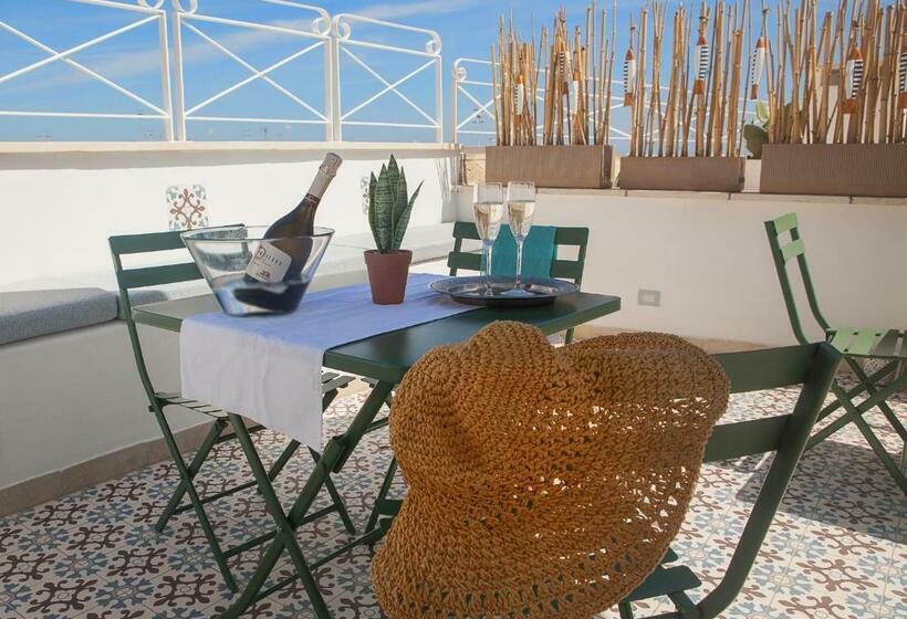 اتاق لوکس با بالکن, Nerea   Apulian Suite And Rooms