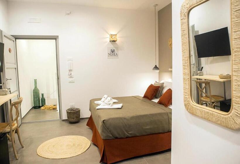 اتاق لوکس با بالکن, Nerea   Apulian Suite And Rooms