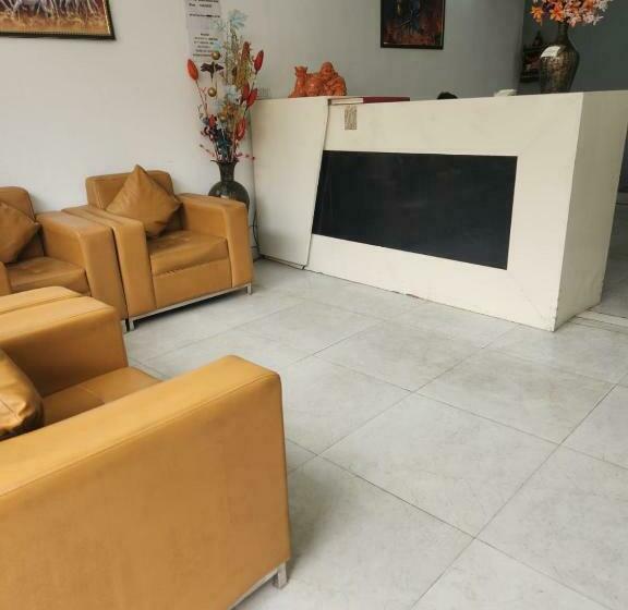 اتاق لوکس, Airport Hotel Asian Blue Luxury