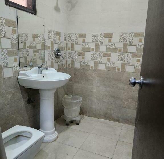 اتاق لوکس, Airport Hotel Asian Blue Luxury