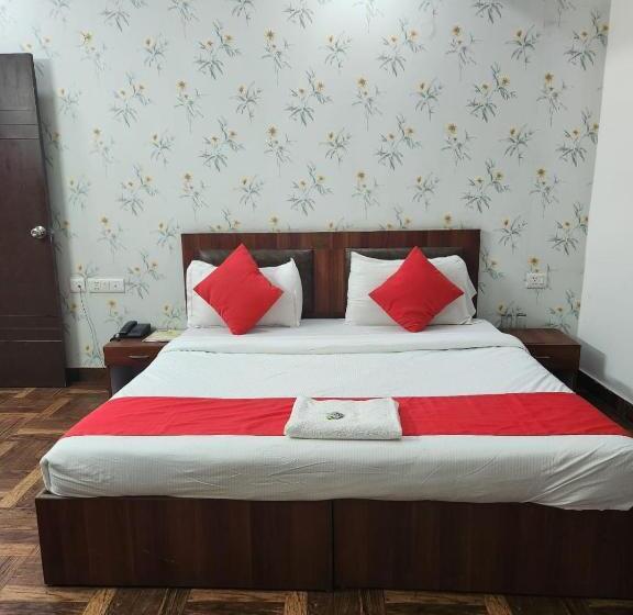 اتاق لوکس, Airport Hotel Asian Blue Luxury