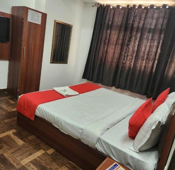 اتاق لوکس, Airport Hotel Asian Blue Luxury