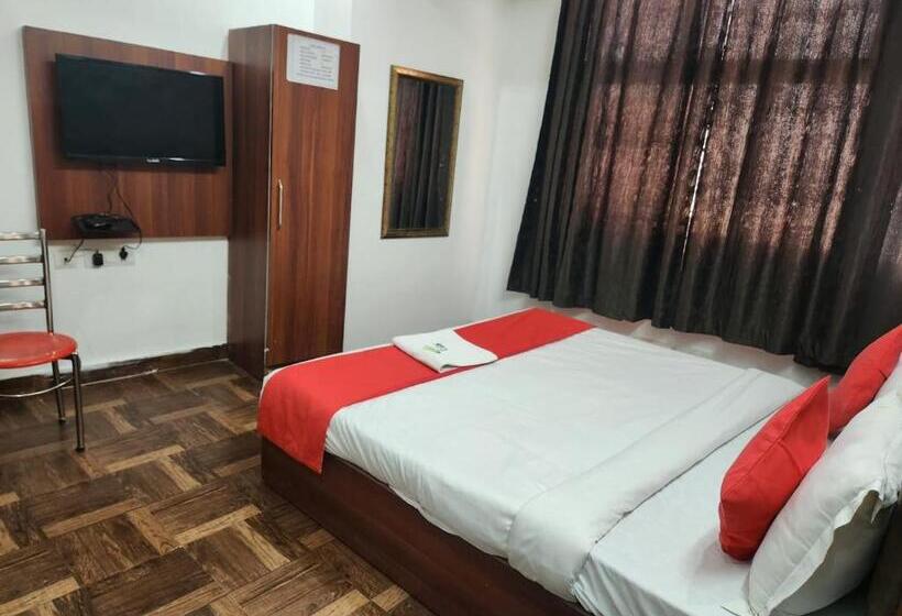 اتاق استاندارد با تخت بزرگ, Airport Hotel Asian Blue Luxury