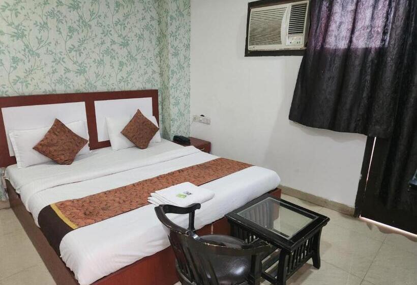 اتاق استاندارد با تخت بزرگ, Airport Hotel Asian Blue Luxury