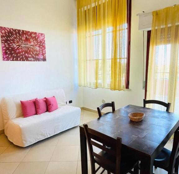 1 Schlafzimmer Apartment mit Terrasse, Regina Beach Holiday Apartments