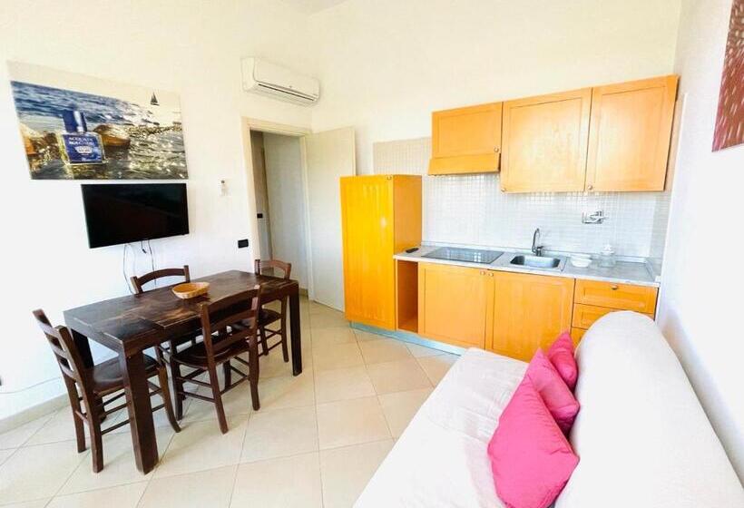 1 Schlafzimmer Apartment mit Terrasse, Regina Beach Holiday Apartments