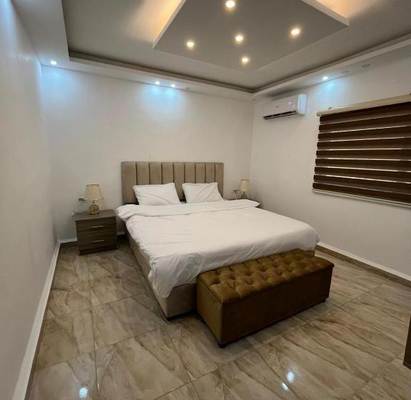 اتاق استاندارد چهار تخته, Nabateans Home