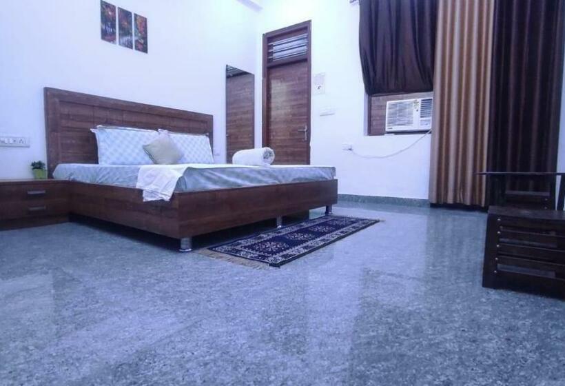 اتاق اکونومی, Taj Backpackers Hostel