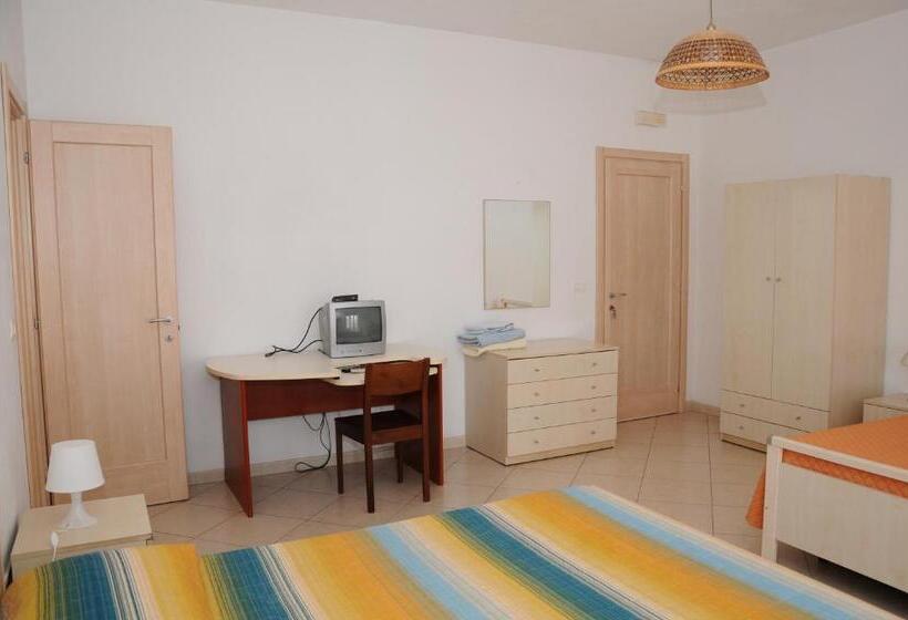 اتاق استاندارد چهار تخته, B&b Il Giardinetto Pachino