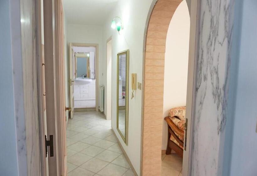 آپارتمان 2 خوابه, B&b Il Giardinetto Pachino