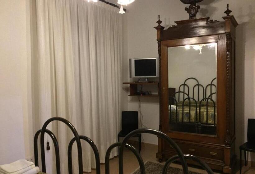 اتاق استاندارد, B&b Pozzo Dei Desideri