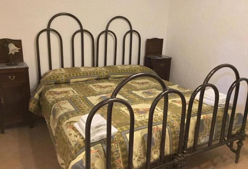 اتاق استاندارد, B&b Pozzo Dei Desideri