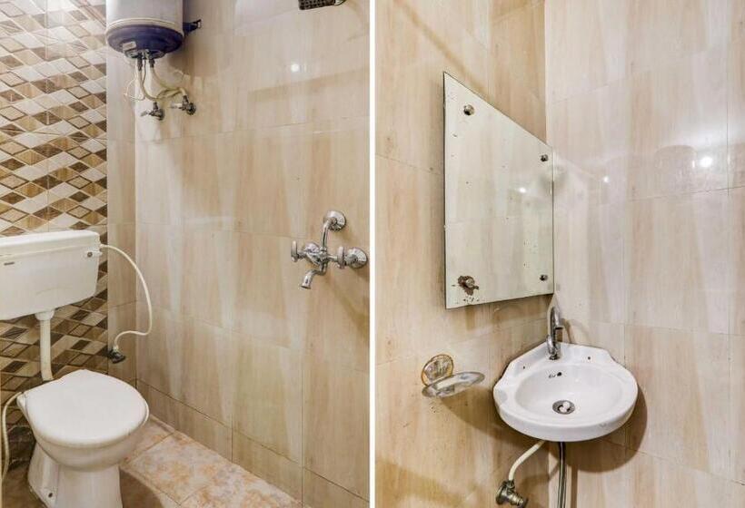 اتاق استاندارد, Collection O Hotel Pal Avadh