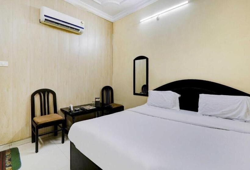 اتاق استاندارد, Collection O Hotel Pal Avadh