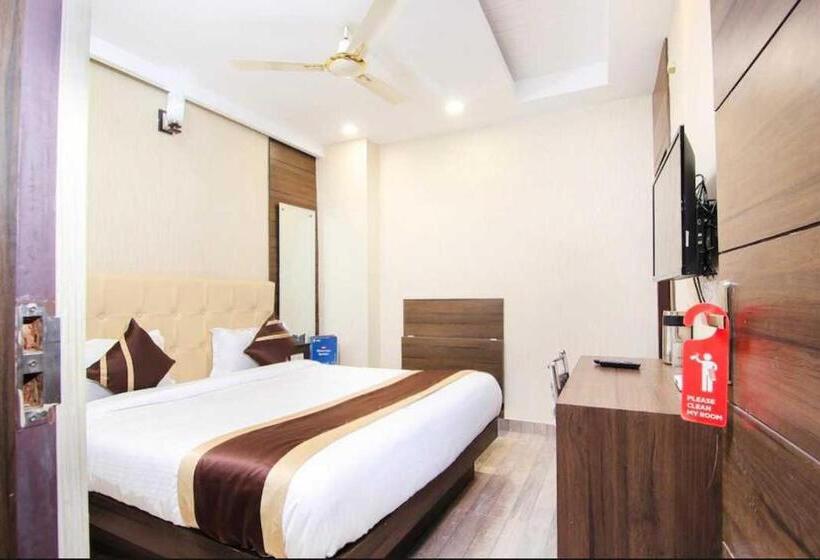 اتاق استاندارد, Collection O Hotel Pal Avadh