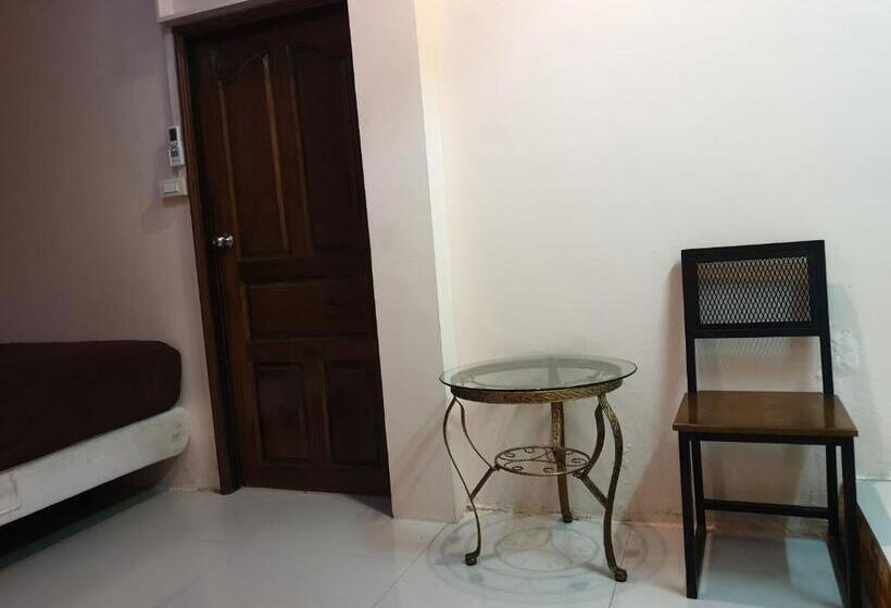 اتاق استاندارد, Nature Home