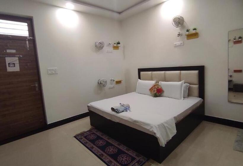 اتاق استاندارد با تراس, Taj Street Hostel