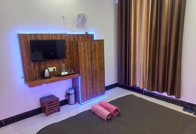 اتاق استاندارد با تراس, Taj Street Hostel