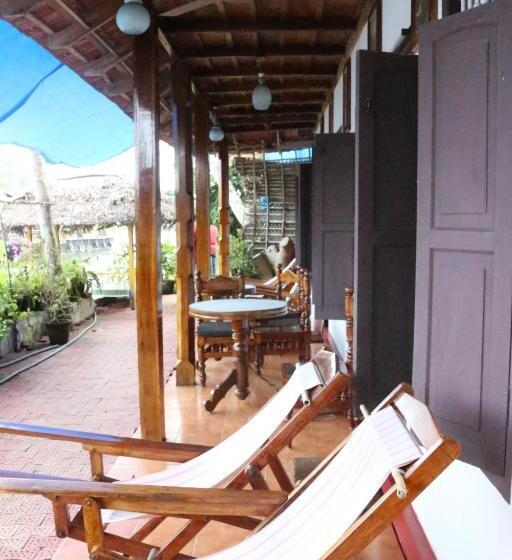 اتاق استاندارد در طبقه همکف, Malayalam Lake Resort