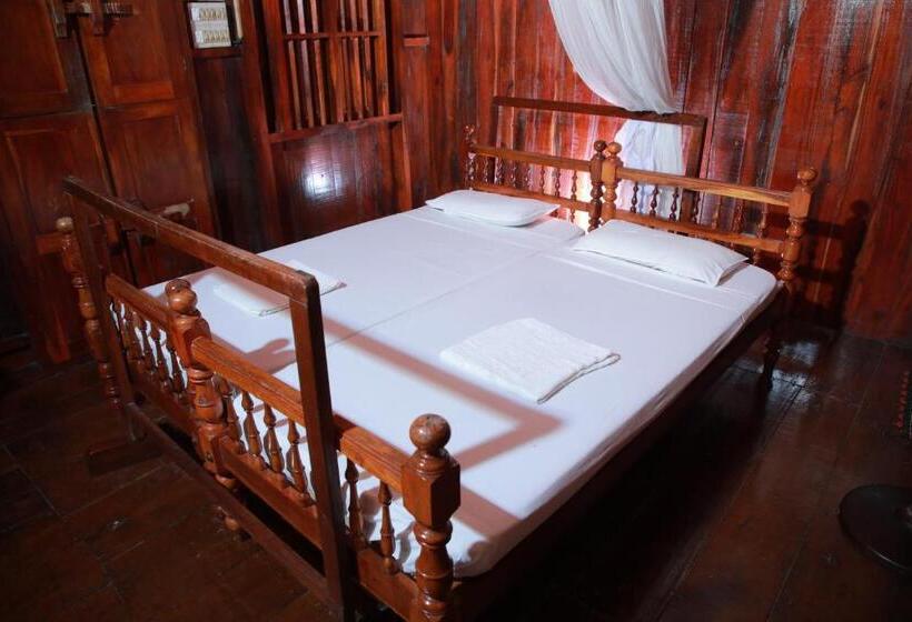 Standard Room Superior Floor, Malayalam Lake Resort