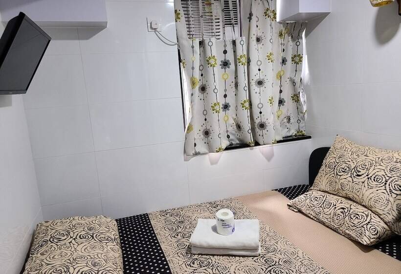 اتاق استاندارد, Manila Hotel  Hostel Block D