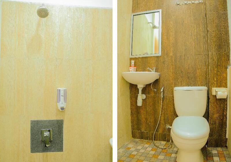 اتاق استاندارد یک نفره, Manila Hotel  Hostel Block D
