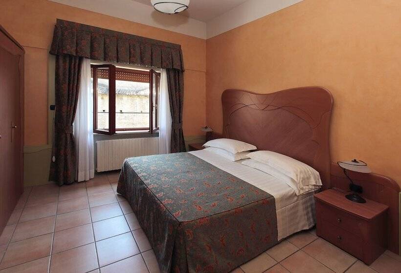 استودیوی استاندارد, Residence Liberty