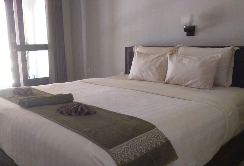اتاق سوپریور, Senggigi Cottages Lombok
