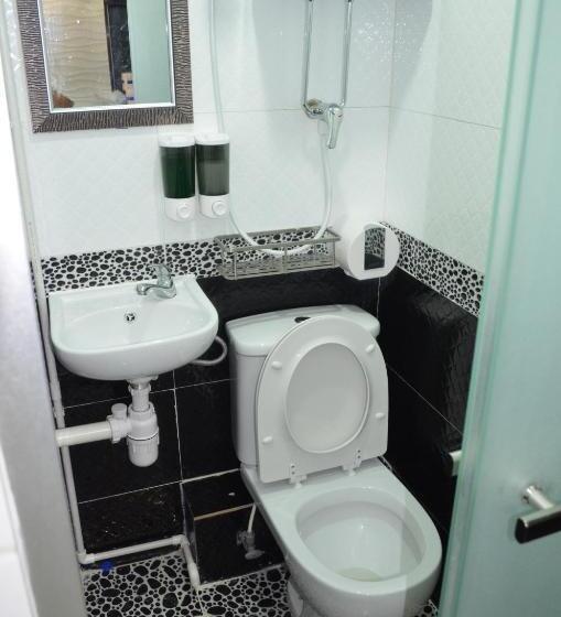 اتاق استاندارد, Skylark Hostel