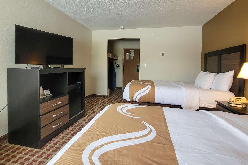 اتاق استاندارد, Skylark Hostel