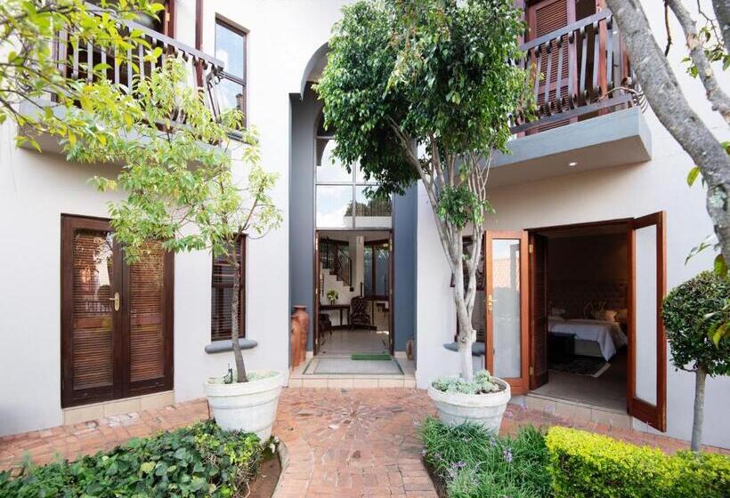 اتاق استاندارد با تخت بزرگ, Bohemian Guesthouse   Pretoria