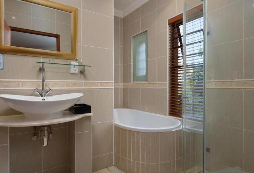 اتاق استاندارد با تخت بزرگ, Bohemian Guesthouse   Pretoria