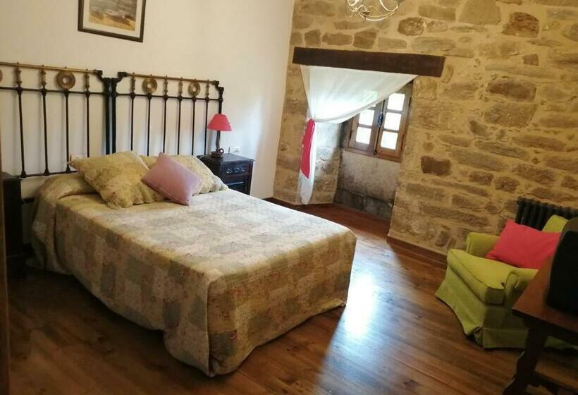 Habitación Familiar, La Posada De Pedrazales