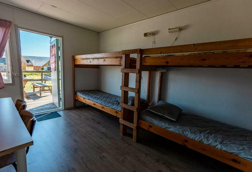 اتاق استاندارد چهارنفره با سرویس بهداشتی مشترک, Stf Hostel Ihre Gård