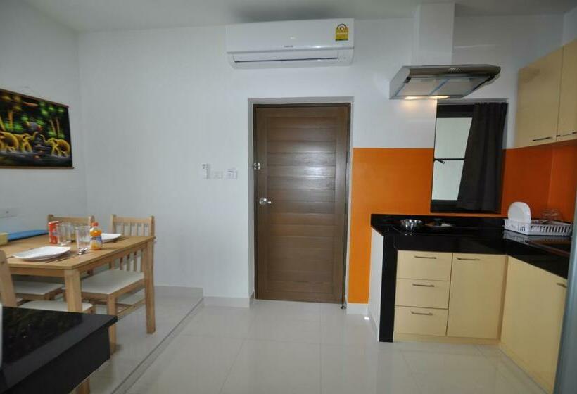 1 Bedroom Penthouse Apartment, Duangjai Residence