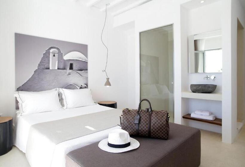 Deluxe Suite Sea View, Livin Mykonos Hotel   Adults Only