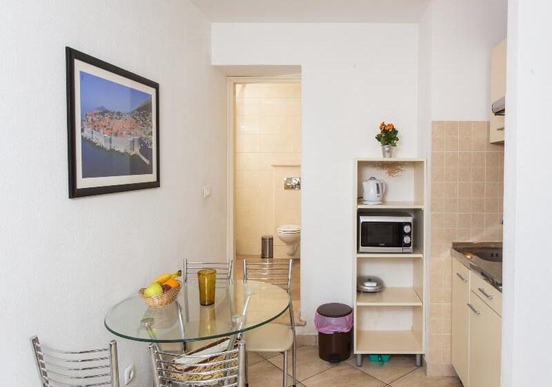 آپارتمان 1 خوابه, Orka Apartments