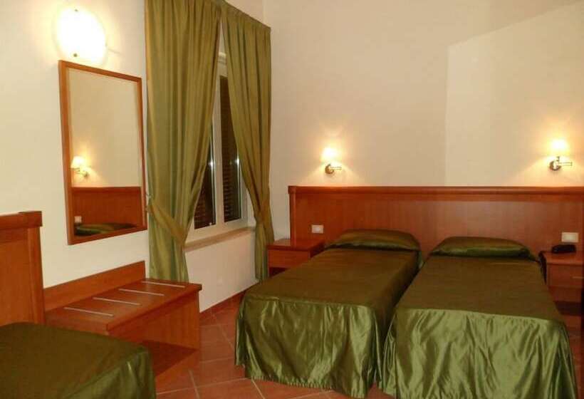 اتاق استاندارد چهار تخته, Park Hotel Villamaria
