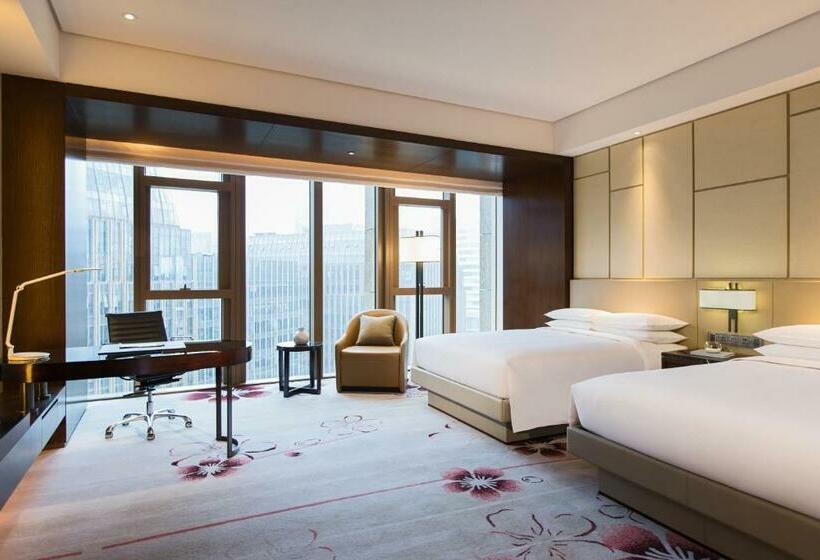 اتاق استاندارد با چشم‌انداز باغ, Renaissance Nanjing Olympic Centre