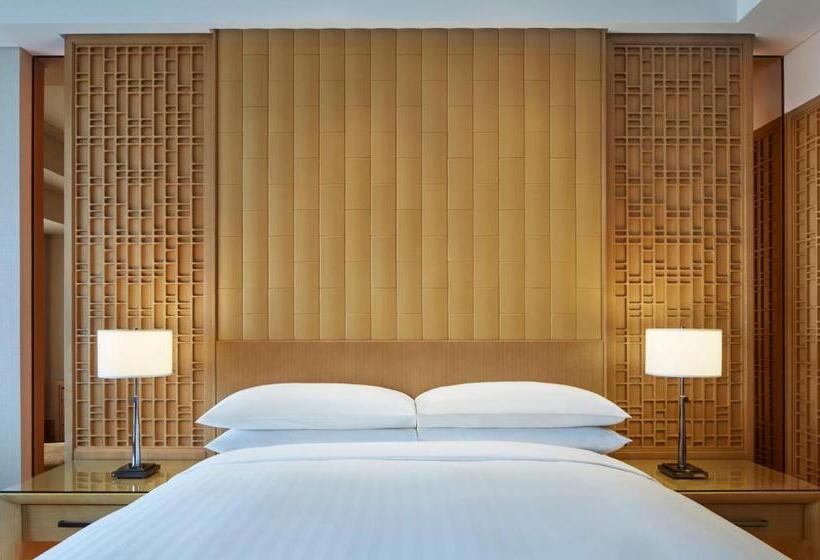 اتاق اجرایی با تخت بزرگ, Zhuhai Marriott