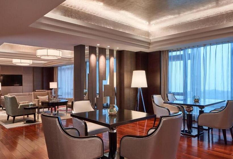 سوئیت اجرایی با تخت کینگ, Zhuhai Marriott