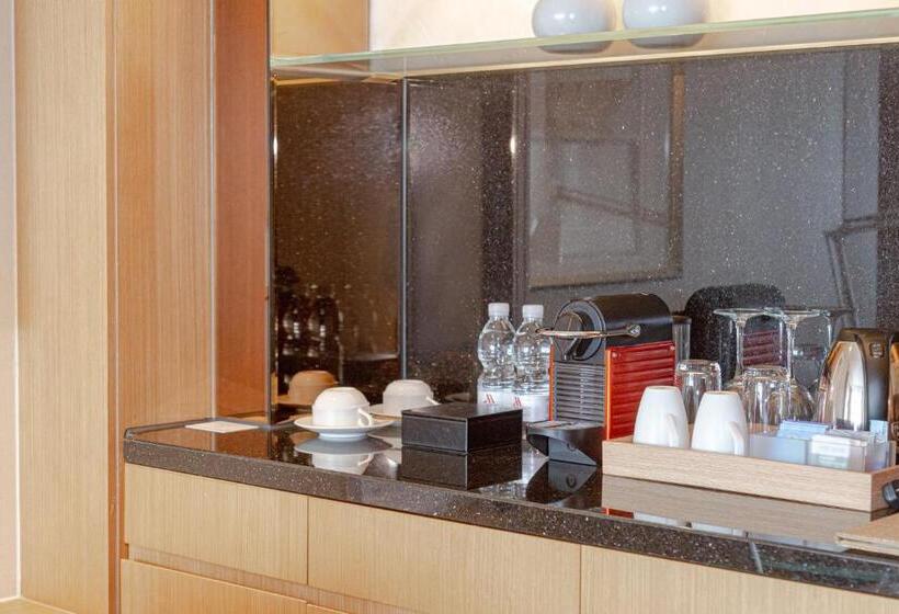 سوئیت اجرایی با تخت کینگ, Zhuhai Marriott