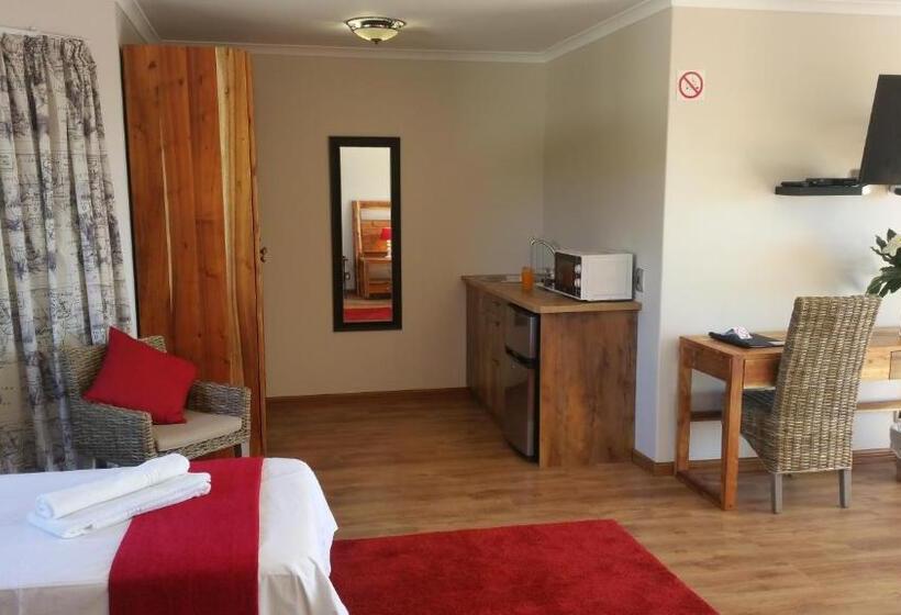 Triple Room Sea View, Lala Panzi B&b