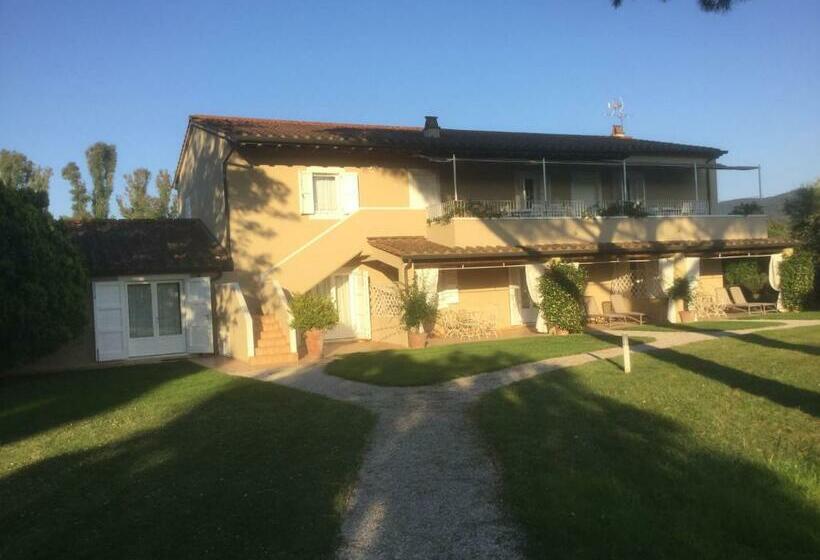 آپارتمان 1 خوابه, Relais Le Fornacelle