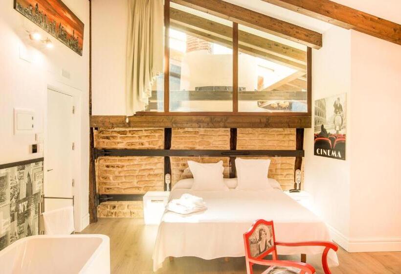 سوییت جونیور لوکس, Teatrisso Hotel Palacio
