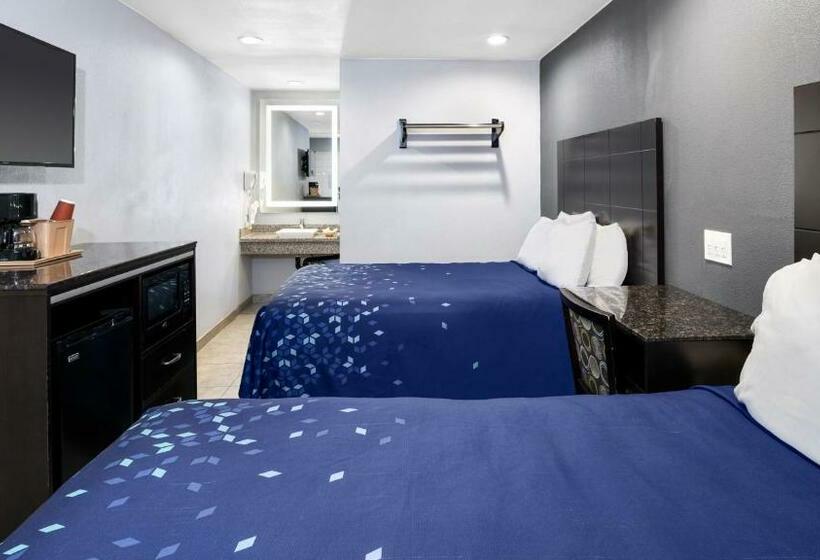اتاق استاندارد, Scandia Motel